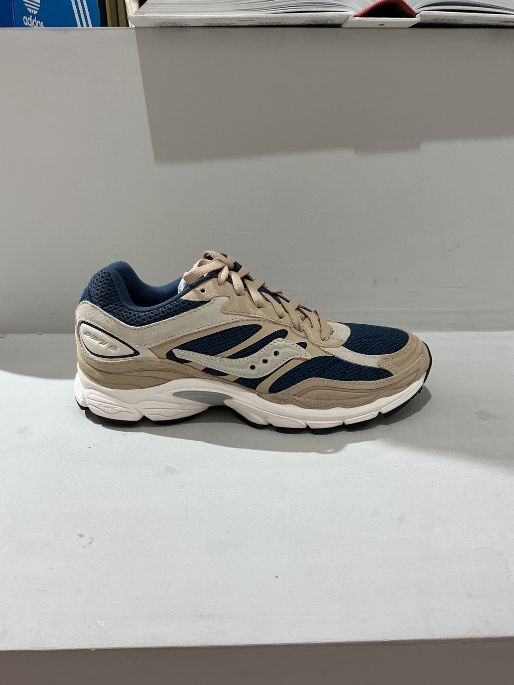 SAUCONY OMNI 9