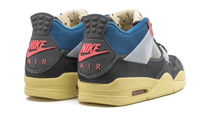 Air Jordan 4 Retro Union Off noir