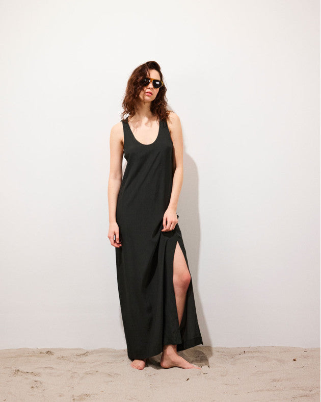 JOGA • Robe longue dos nu sans manches